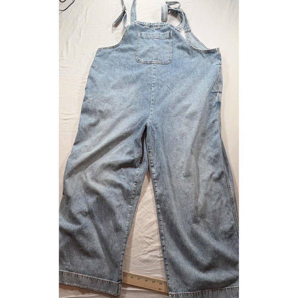 Aerie Womens Large Light Wash Denim Wide Leg Overalls Adjustable Straps Blue Bib